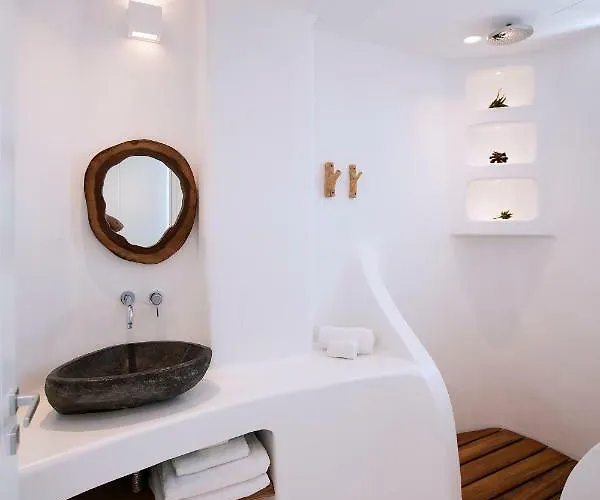 Potami By Rocks Estates * Naousa (Paros)